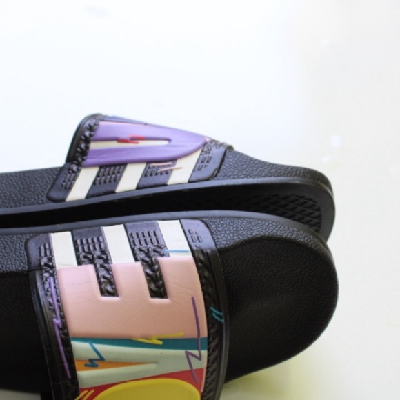 Adidas men’s slides - Picture 7 of 9